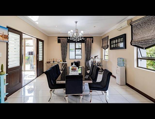 5 BEDROOM HOUSE FOR SALE IN WOODMEAD